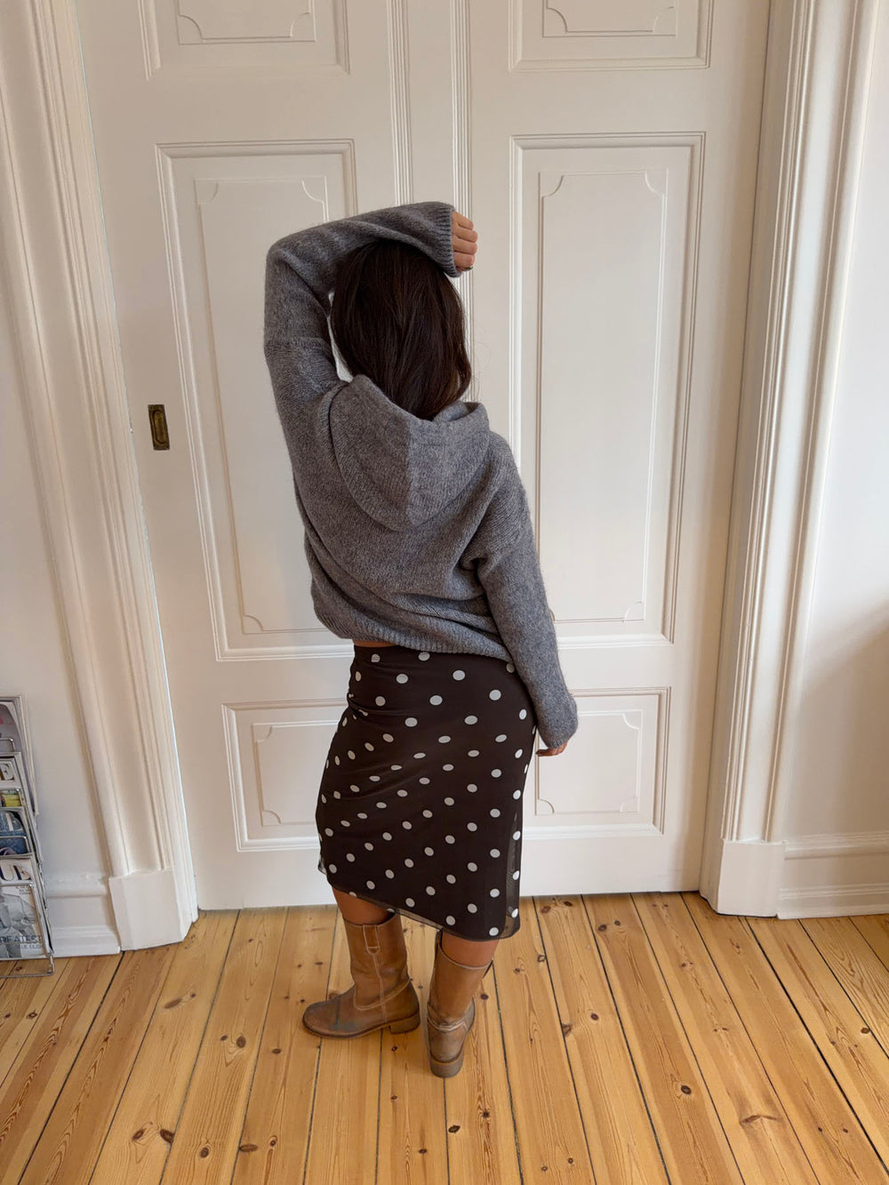 Gregina hoodie med zip i strik - Grå