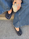 Tovea split toe ballerina med polkaprikker - Sort/Hvid