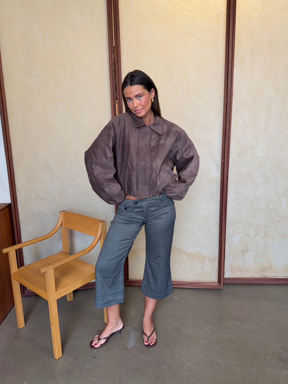 Mathilda jakke i imiteret ruskind - Brun