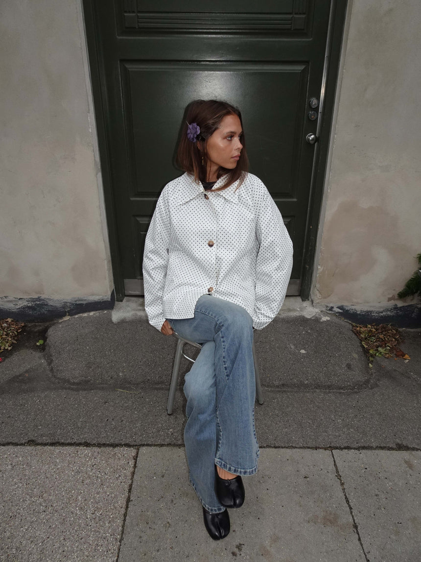 Dolly jakke med polkaprikker - Hvid