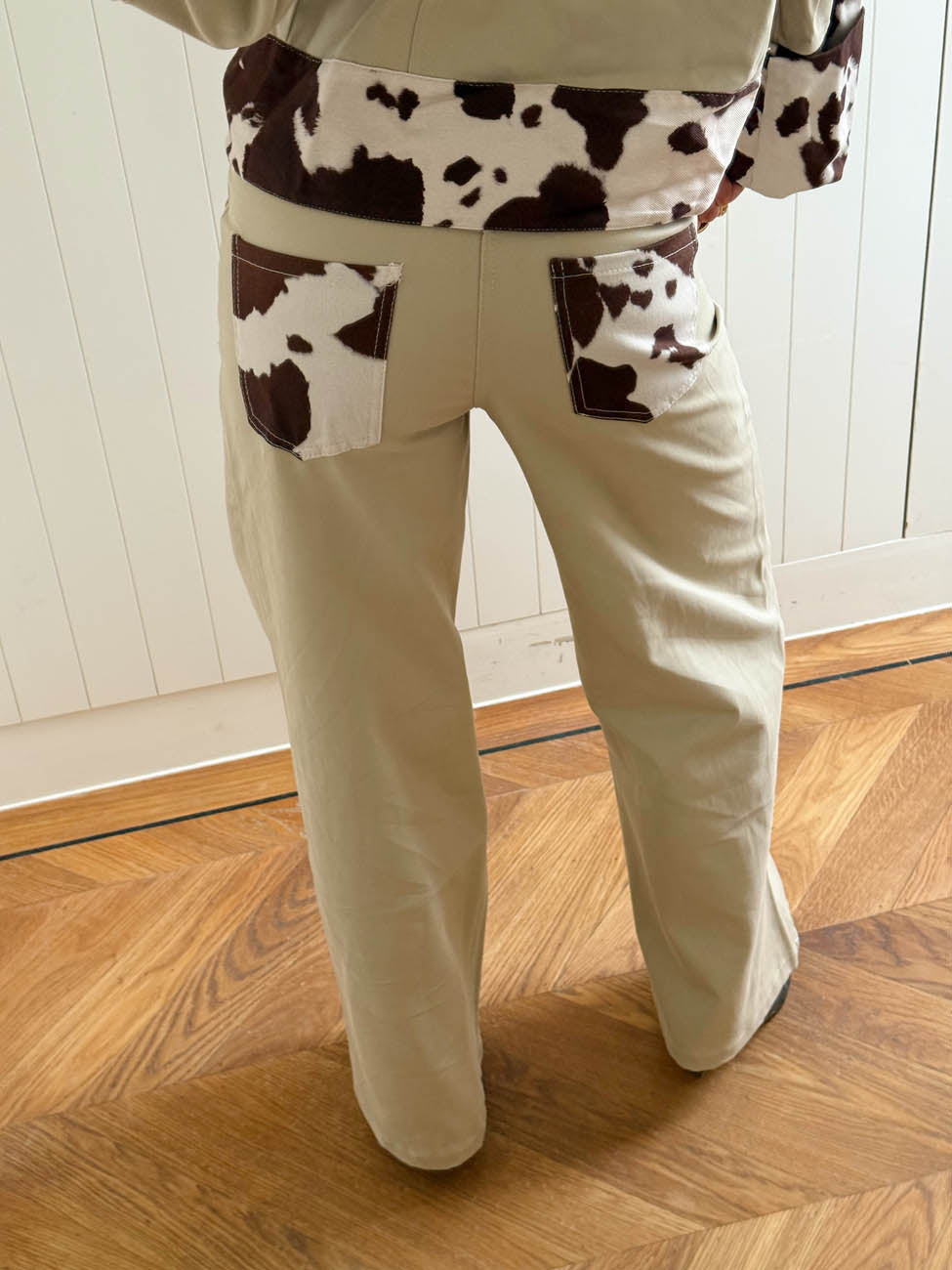 Scandivv jeans med koprint - Beige