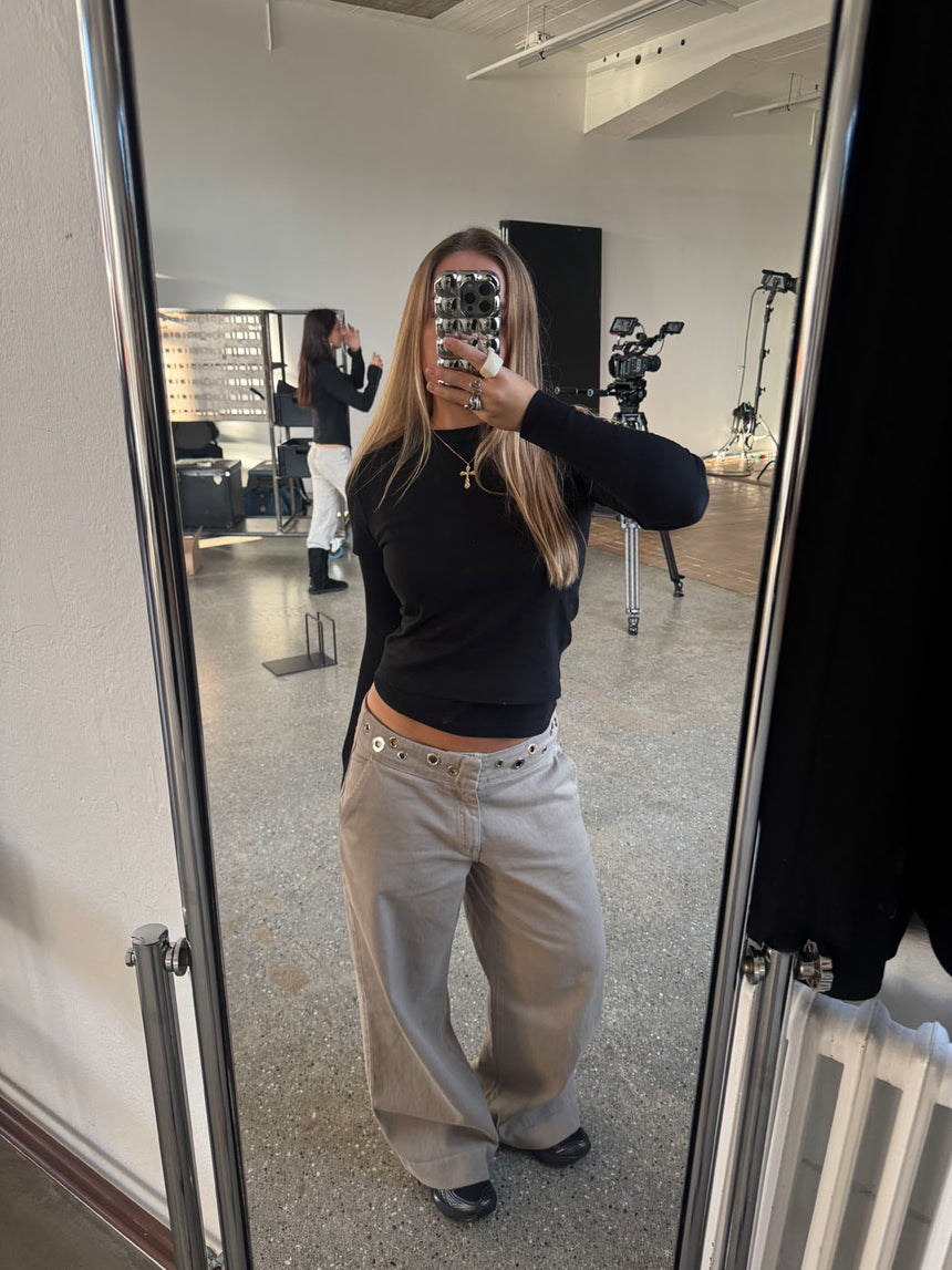 Tanija jeans med ringdetaljer - Beige