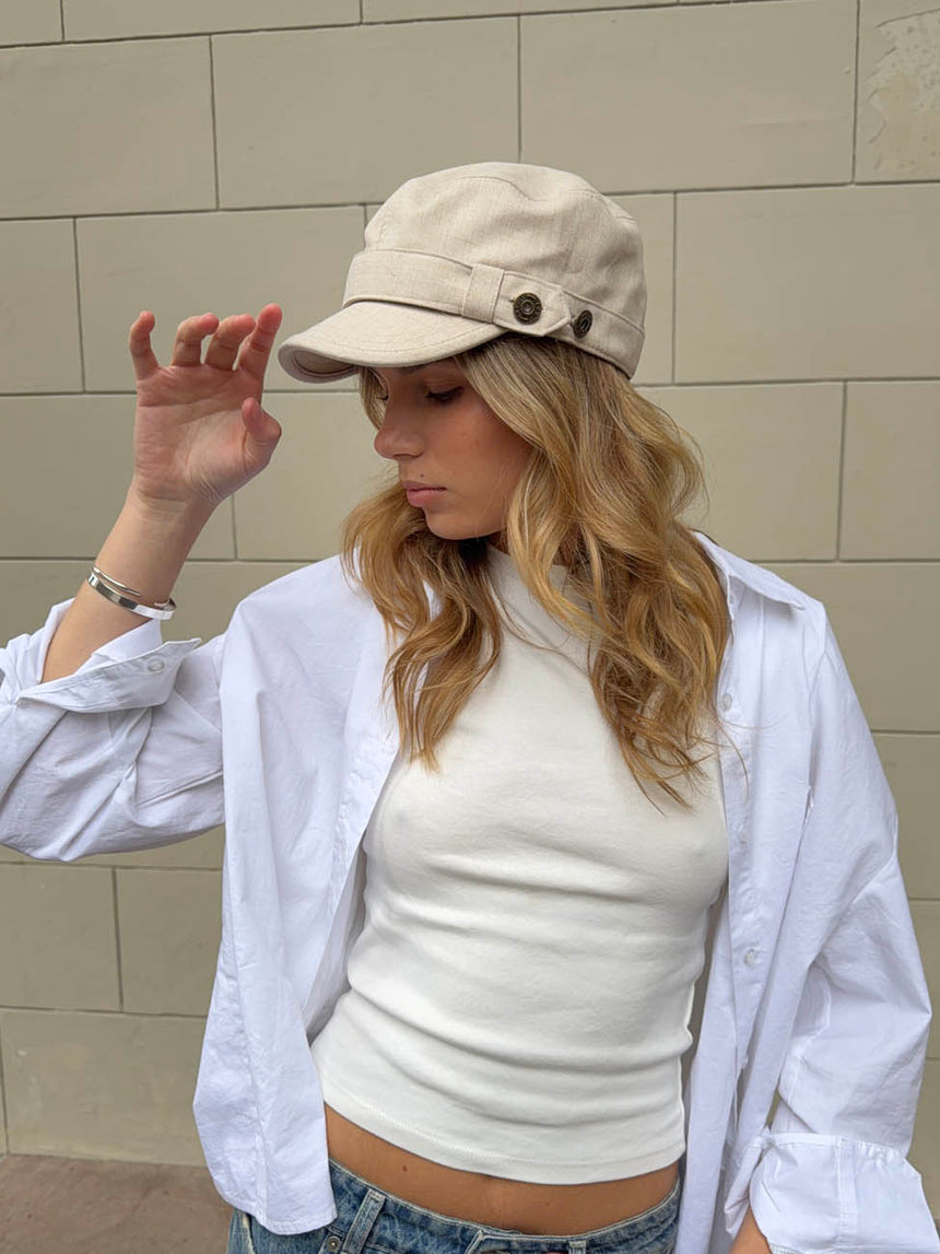 Kammi kasket med detaljer - Lys beige
