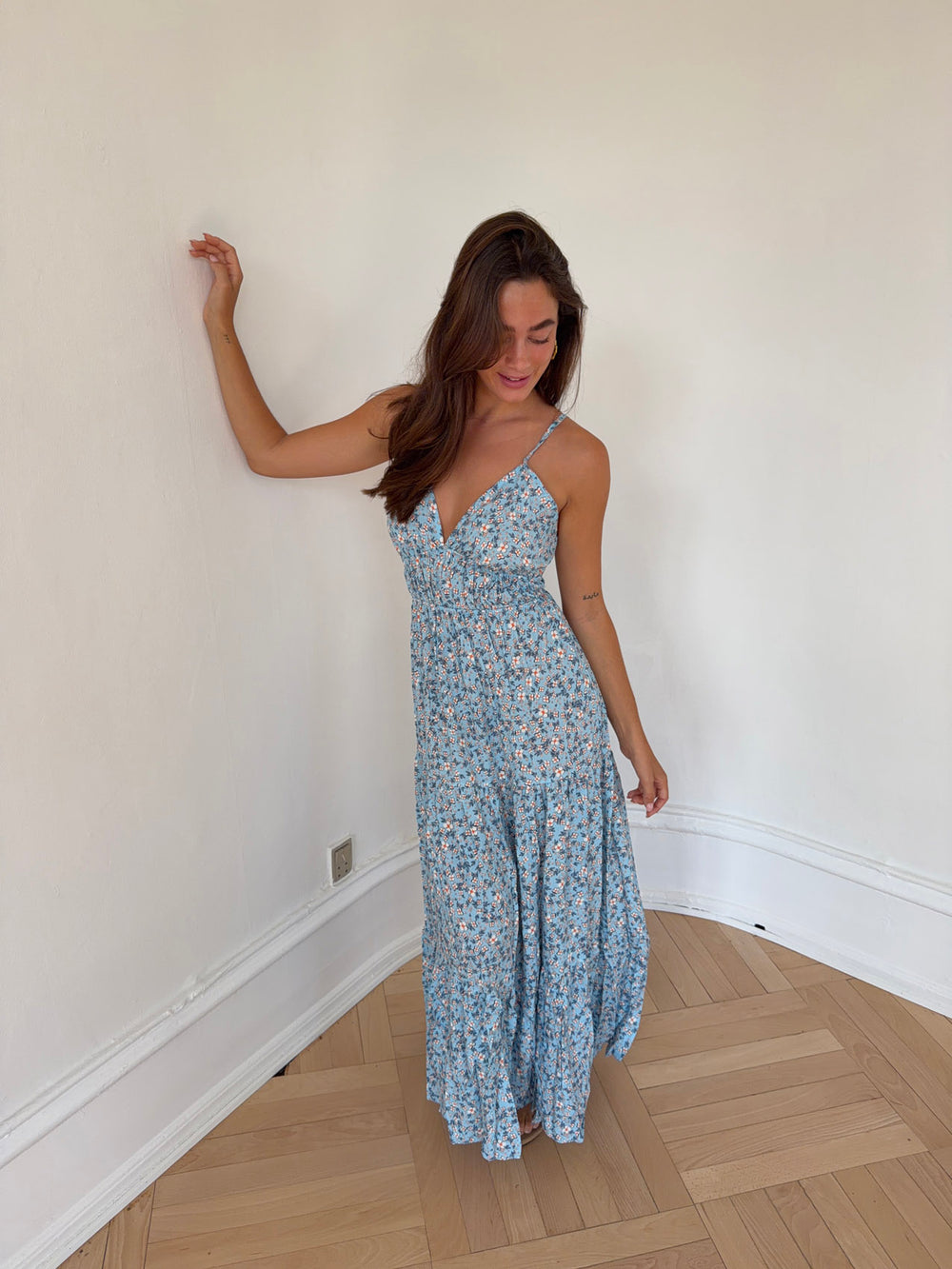 Kimora maxikjole med blomster - Blå