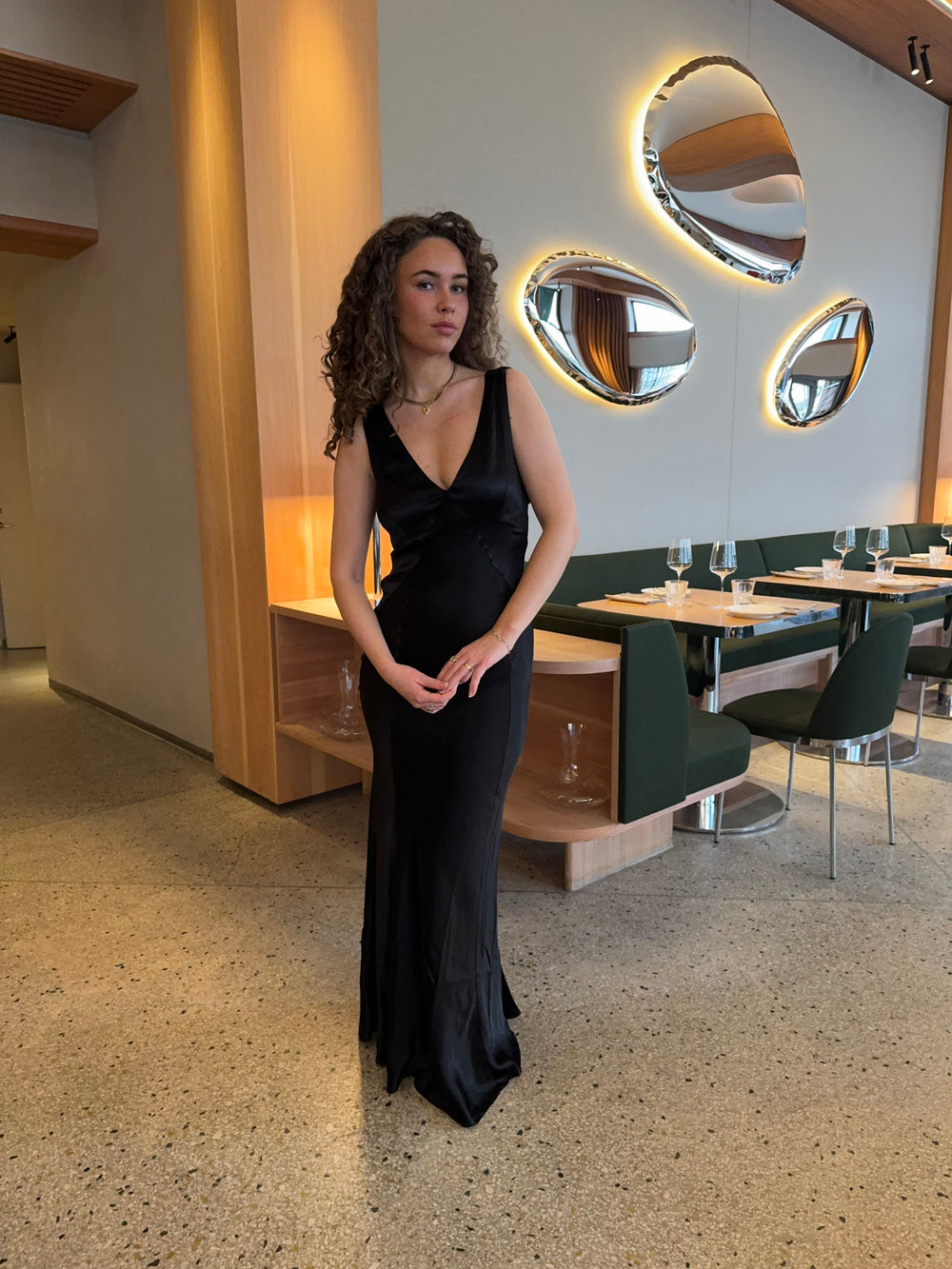 Miana maxi satin kjole - Sort