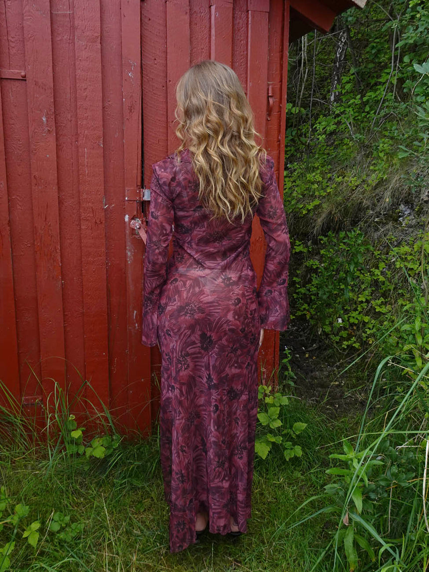 Amy kjole med blomster - Lilla/vinrød