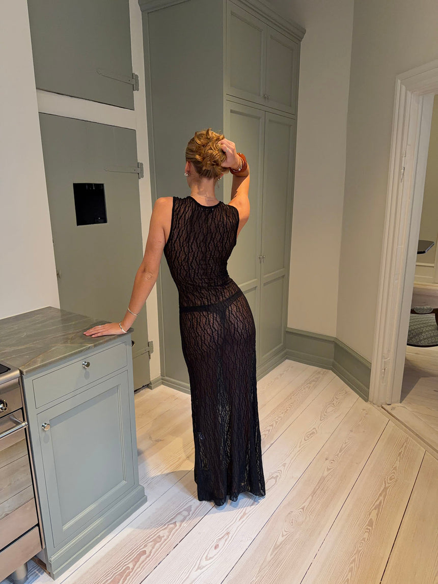 Rosalina kjole med blonder - Sort