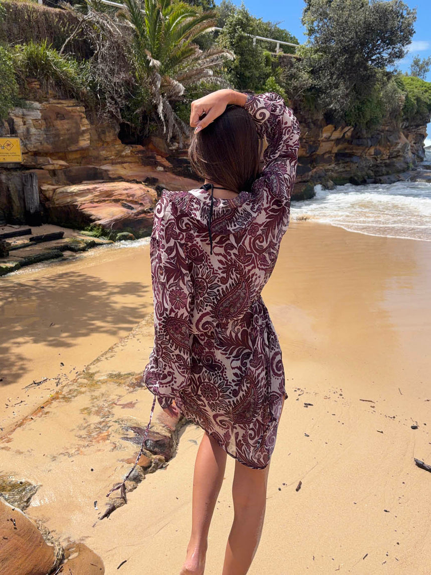 Rose kjole med flæser - Lilla/hvid