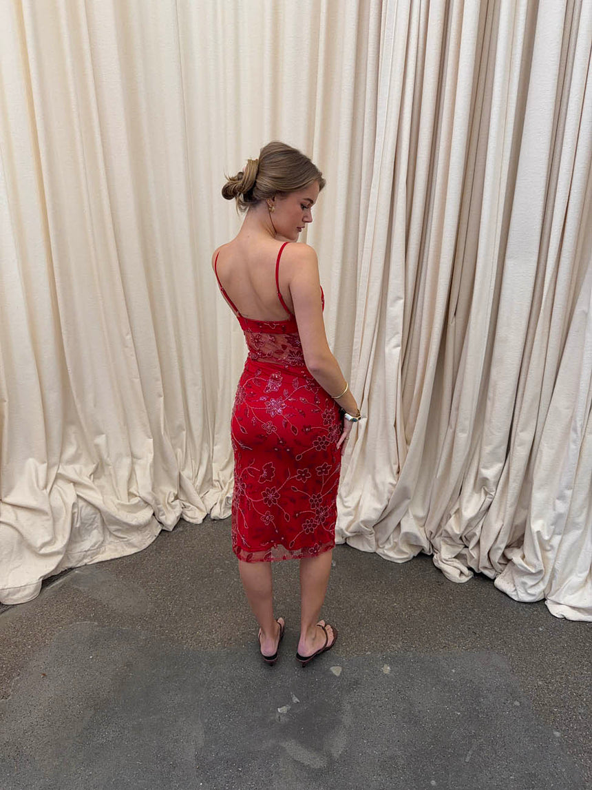 Shakira kjole med perler - Rød