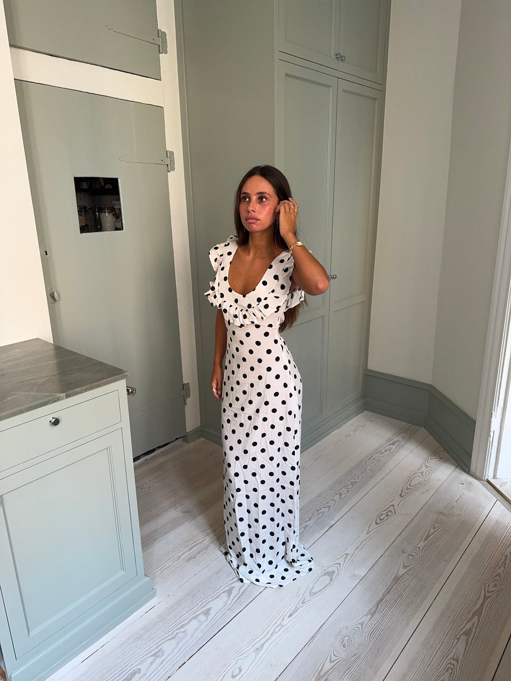 Luna kjole med polka prikker - Hvid/sort