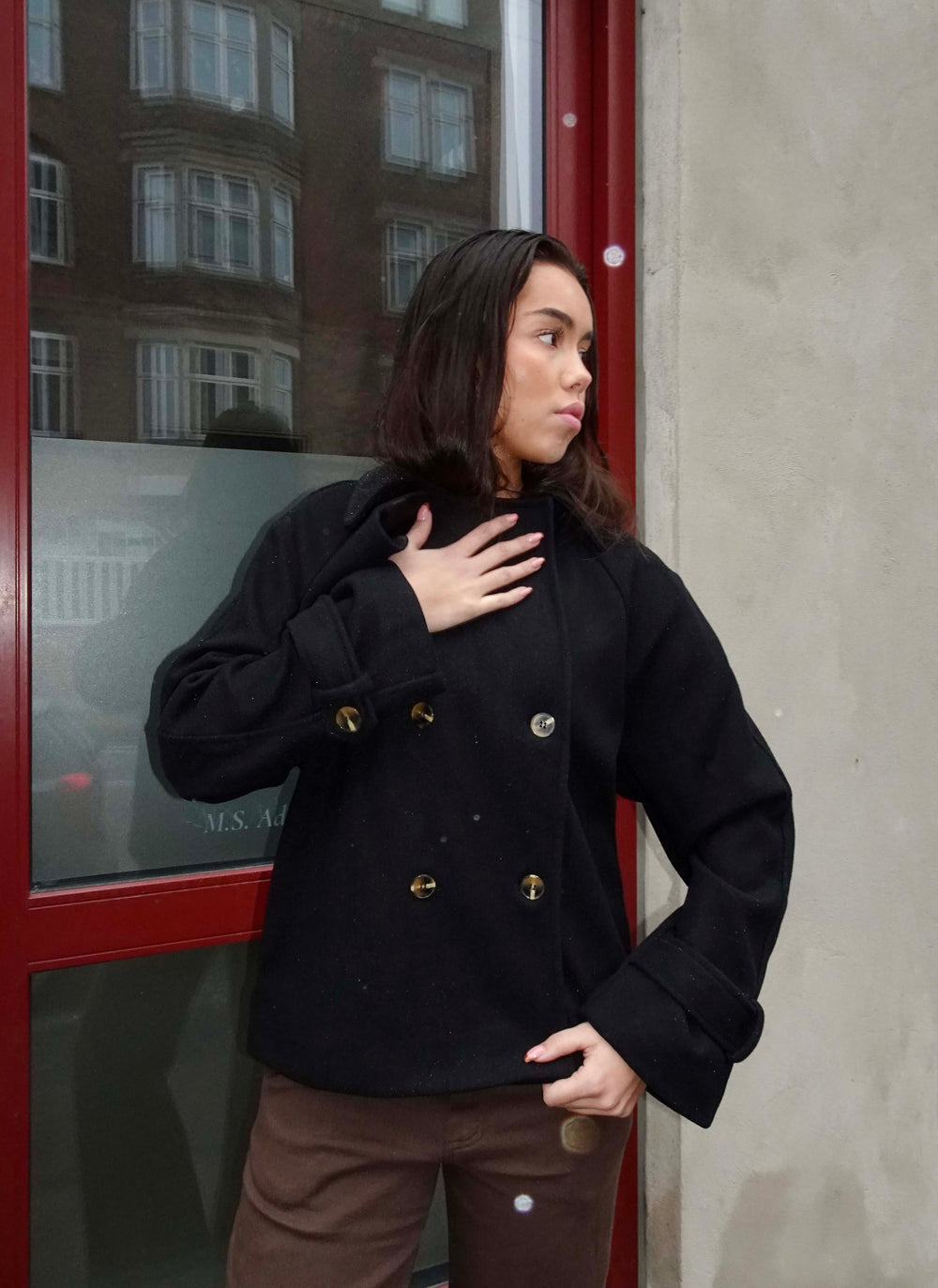 Patricia kort trenchcoat - Sort