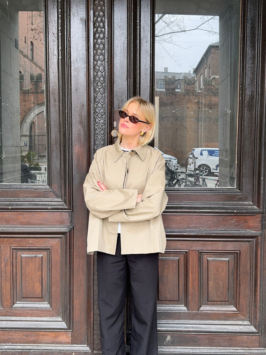 Monica kort trenchcoat - Beige
