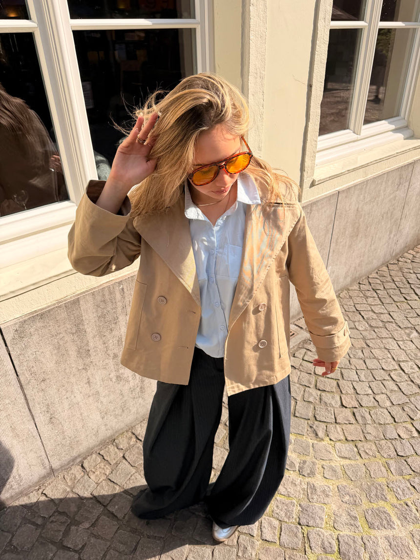 Catinka kort trenchcoat - Sand