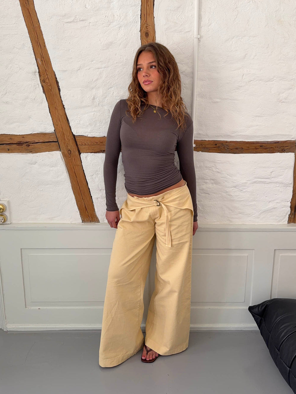 Kaia langærmet cashmere bluse - Taupe