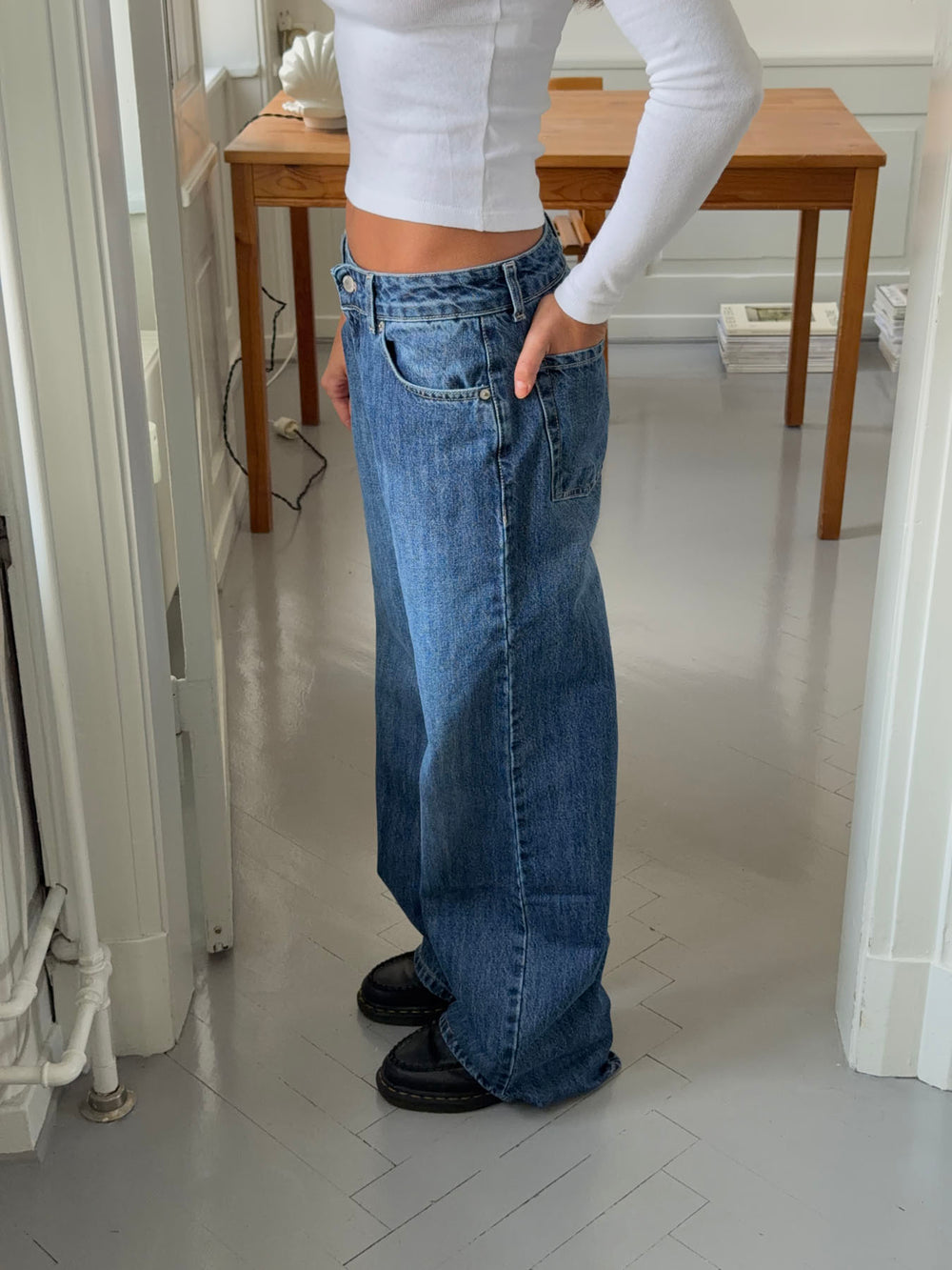 Floraline lavtaljede jeans - Blå denim