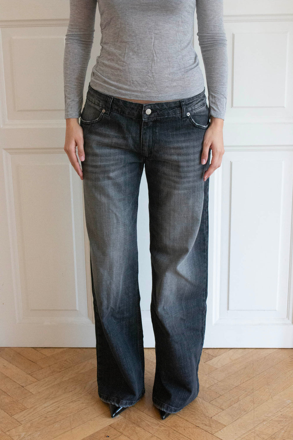 Floraline lavtaljede jeans - Grå denim