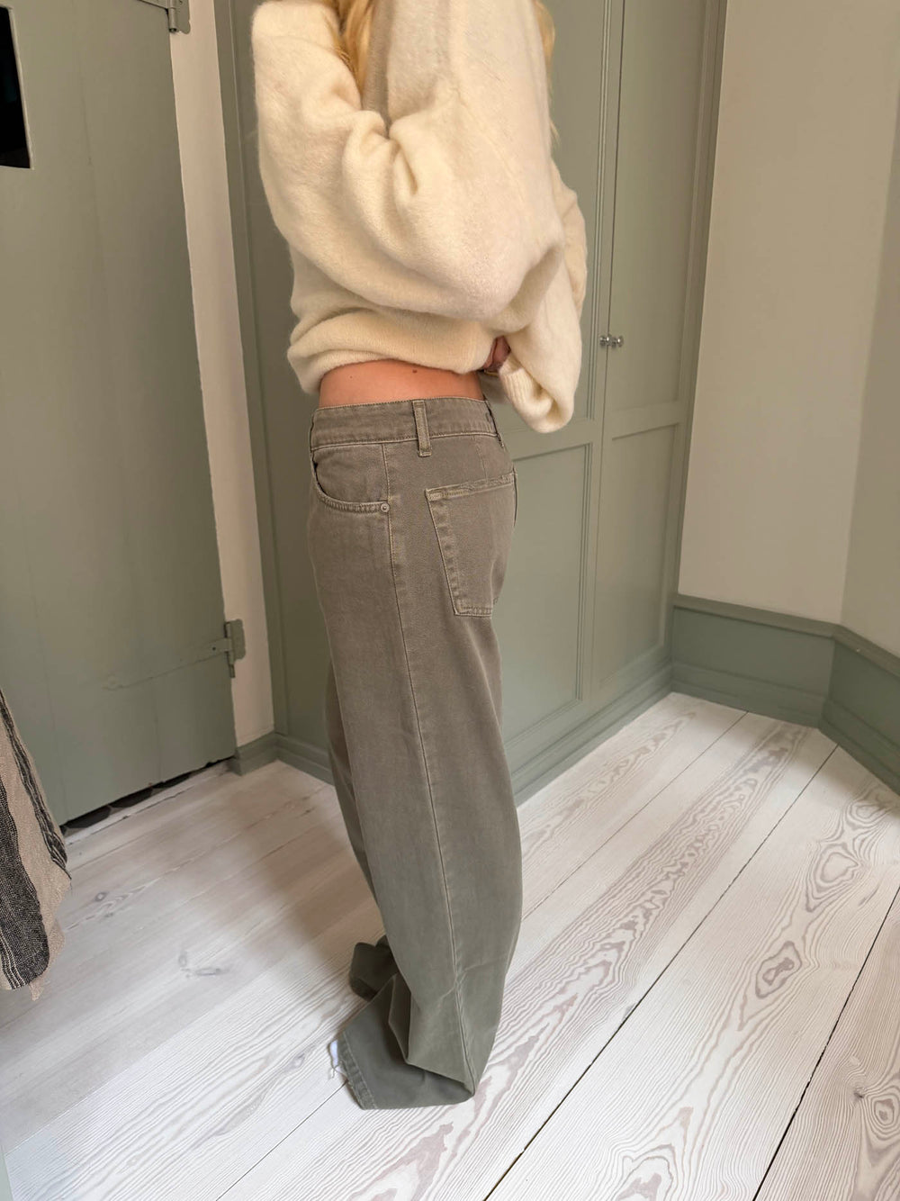 Tuva lavtaljede jeans - Sage grøn