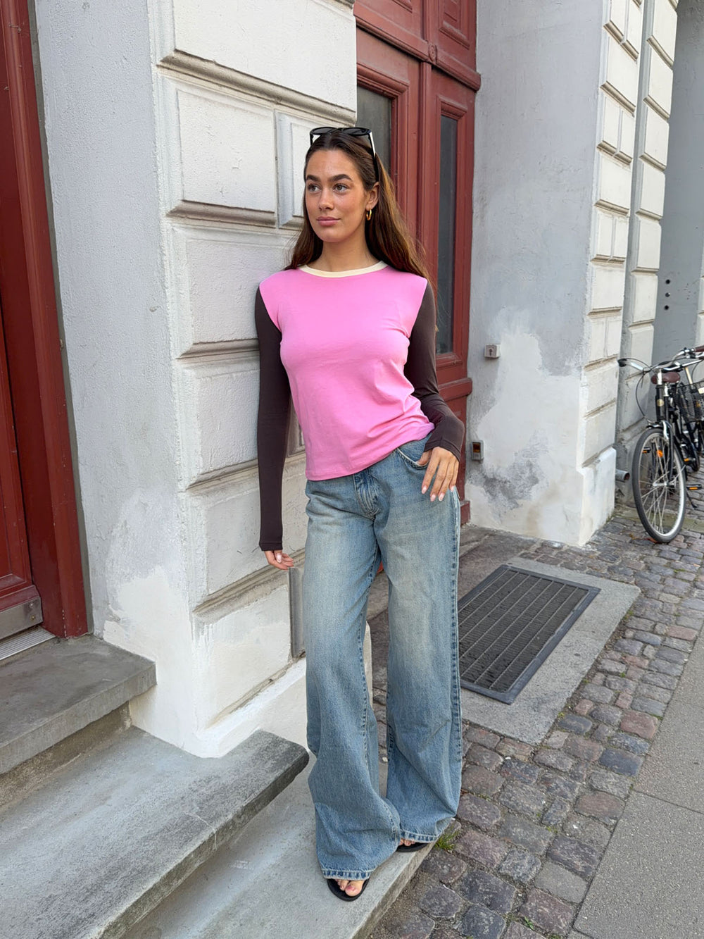Alaia lavtaljede jeans med lyndetalje - Lys denim