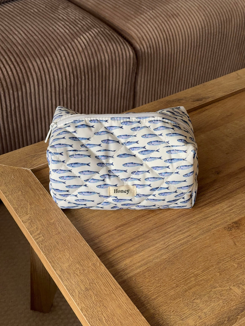 Honey lille toilettaske med fiskemønster - Hvid/blå