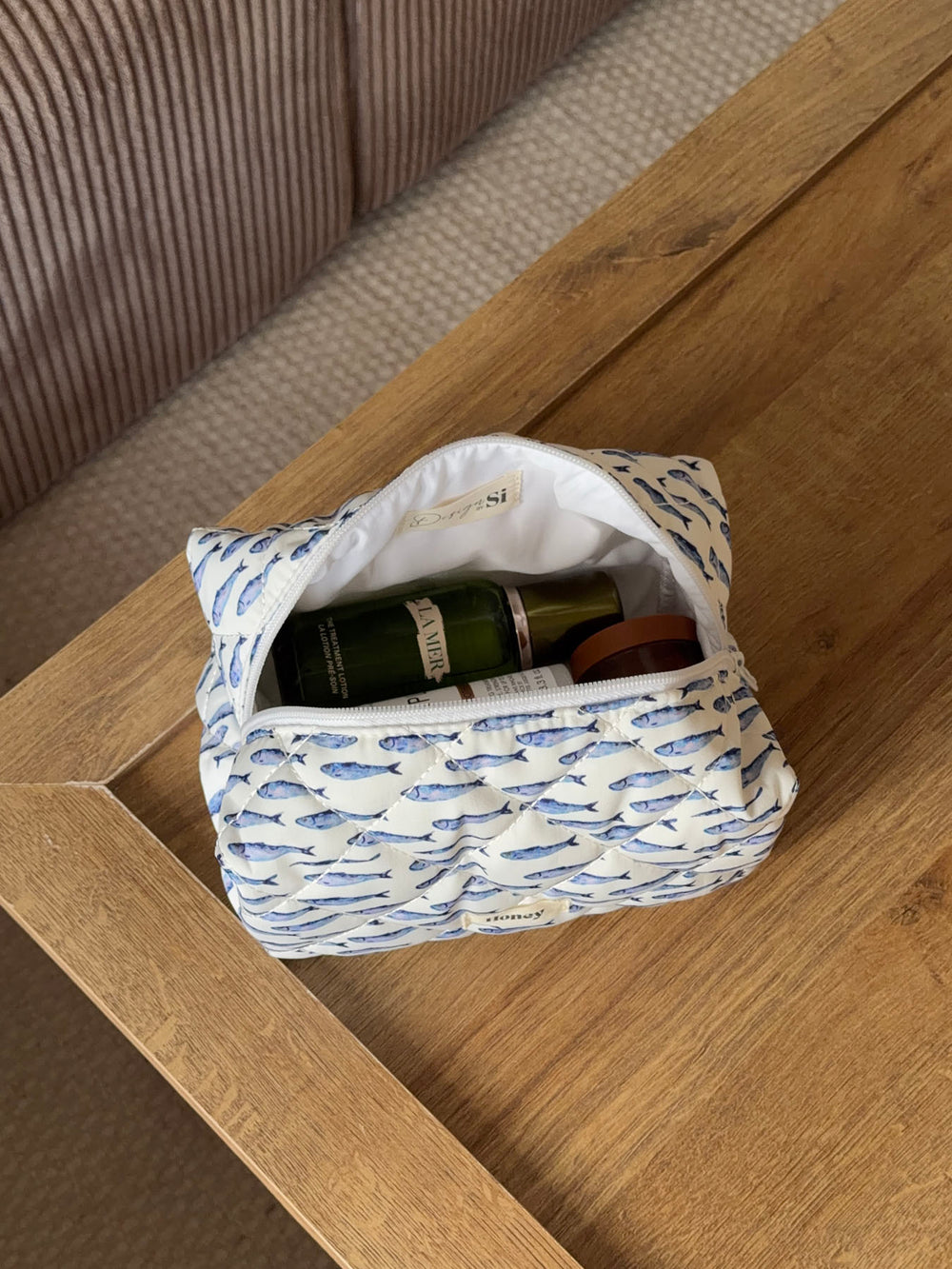 Honey lille toilettaske med fiskemønster - Hvid/blå