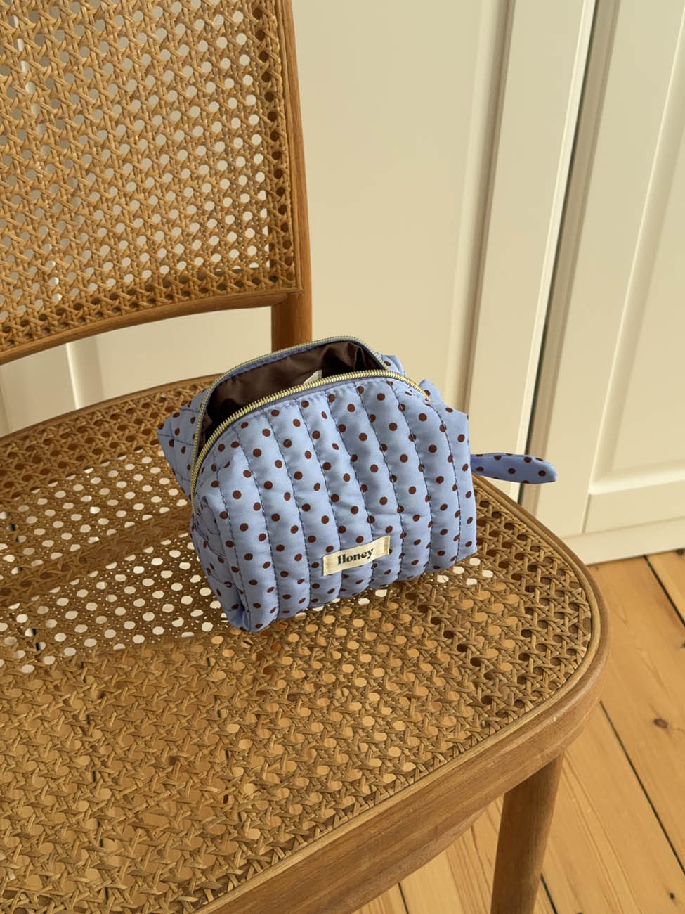 Honey lille toilettaske med prikker - Blå/brun