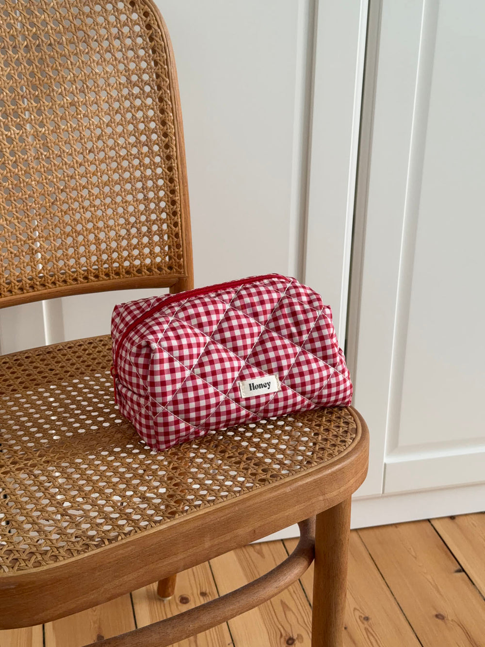 Honey lille toilettaske med tern - Hvid/rød