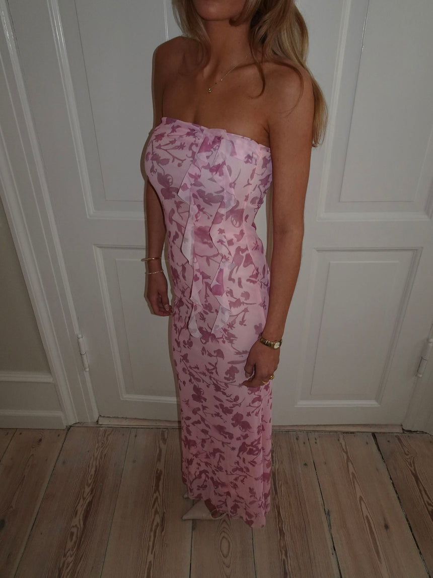 Charlot maxi kjole med blomster - Lyserød