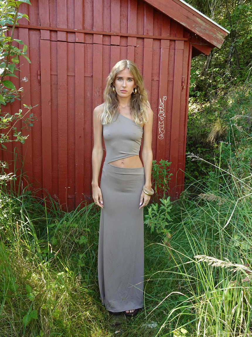 Baili maxi kjole med snit - Beige