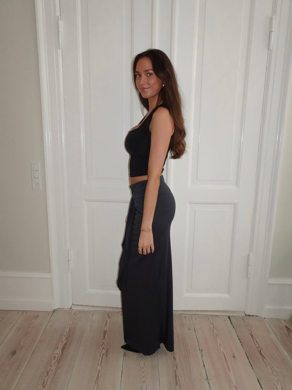 Stella maxi nederdel med bindebånd - Mørkegrå