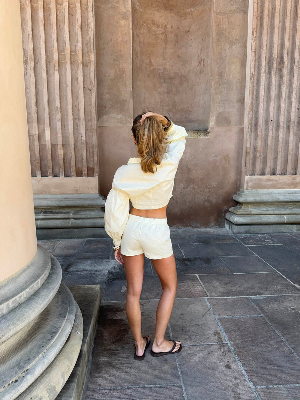 Alette mini shorts med striber - Hvid/gul