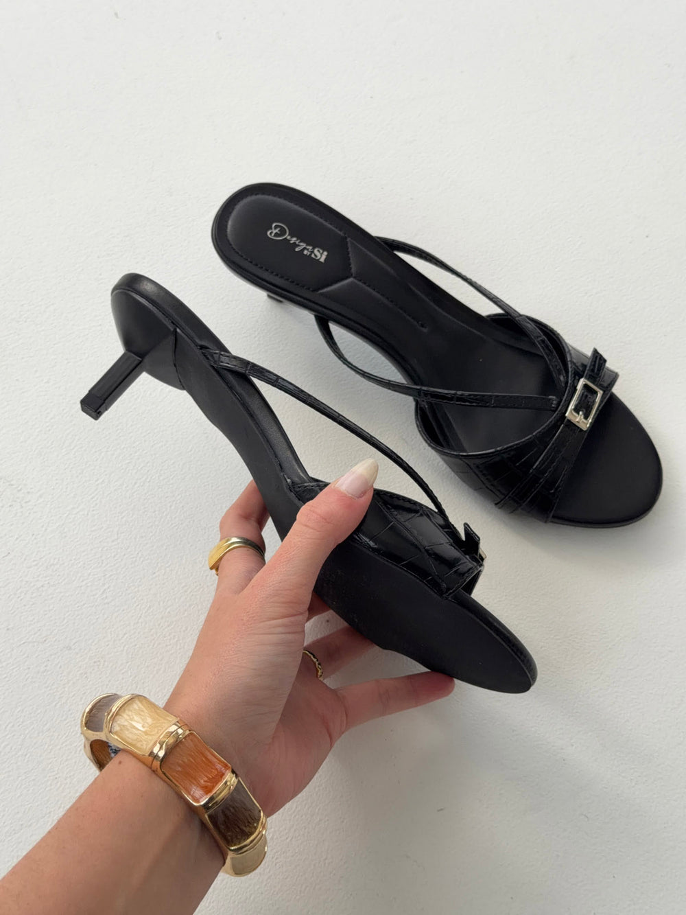 Teleo minihæle med spændedetalje - Sort