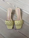 Yasmin mules med flet - Lysegul