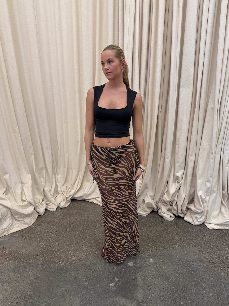 Azelma nederdel i mesh med zebraprint - Brun/beige