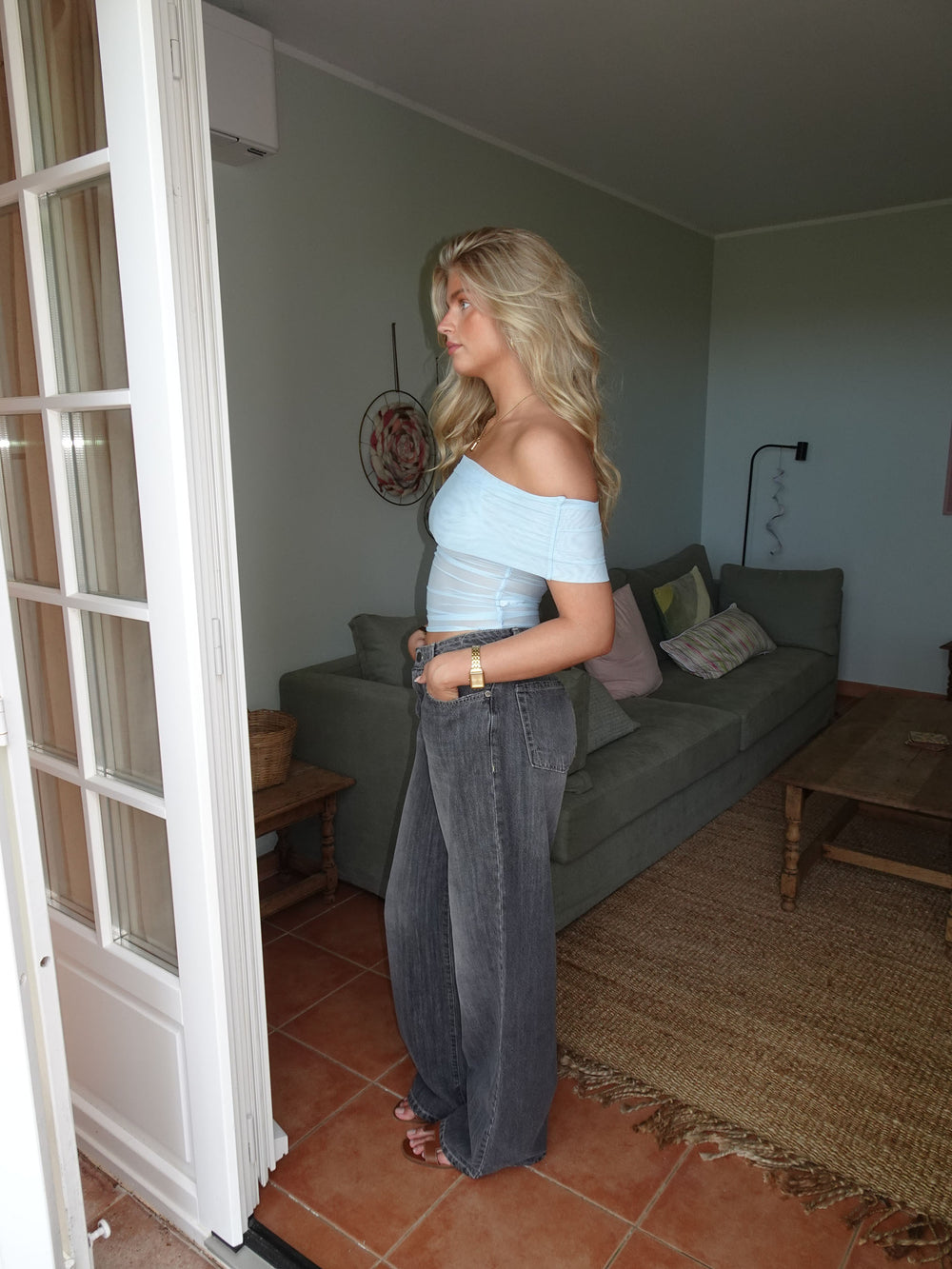 Victoire off shoulder top i mesh - Lyseblå