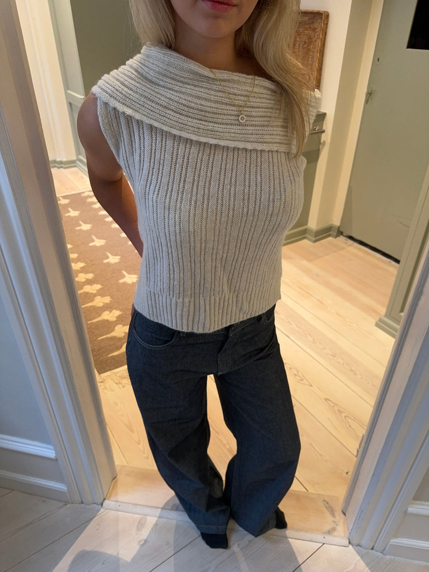 Elinor off shoulder strikvest - Off white
