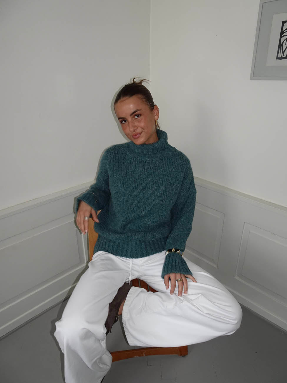 Valdamara oversized striktrøje med turtleneck - Blå