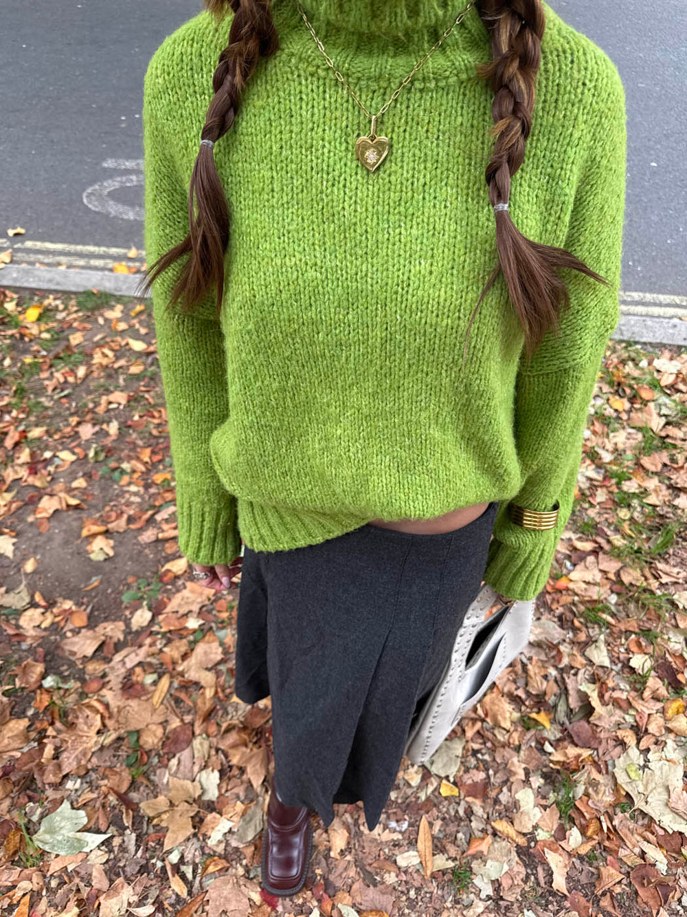Valdamara oversized striktrøje med turtleneck - Limegrøn