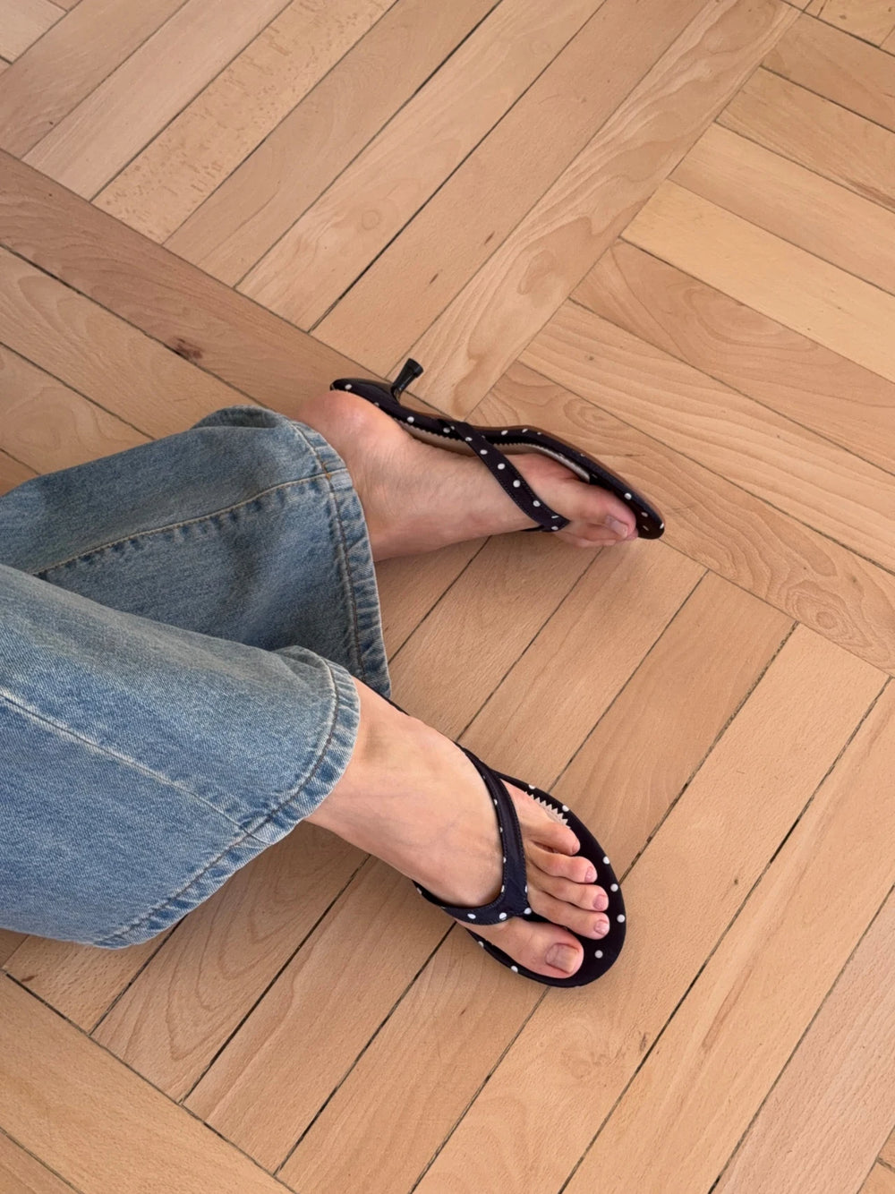 Pepita sandal med hæl og polkaprikker - Sort/Hvid