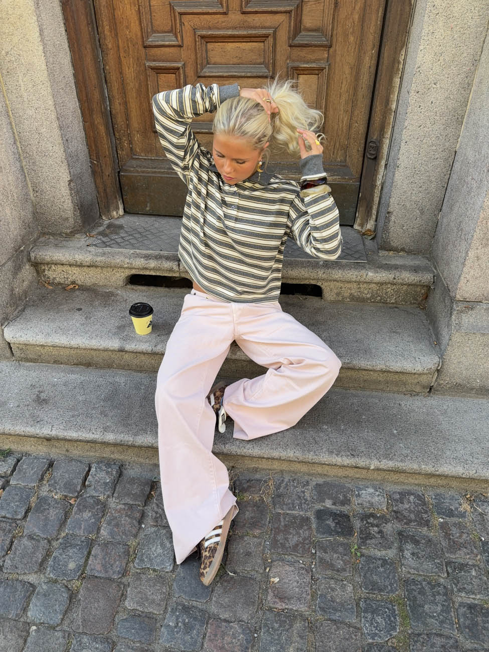 Nilla polo med striber - Grå/gul/hvid