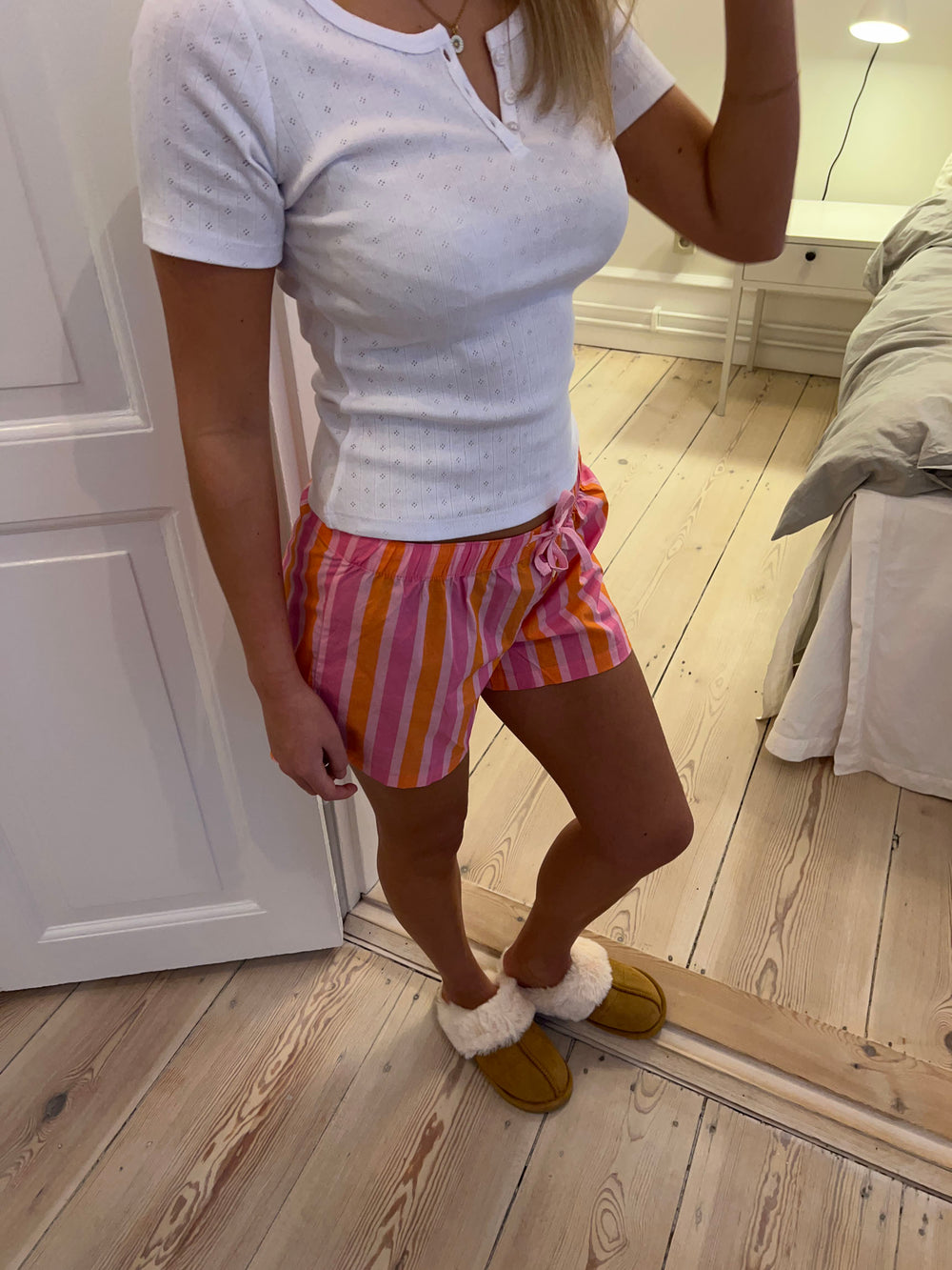 Mily stribede pyjamas shorts - Lyserød/orange
