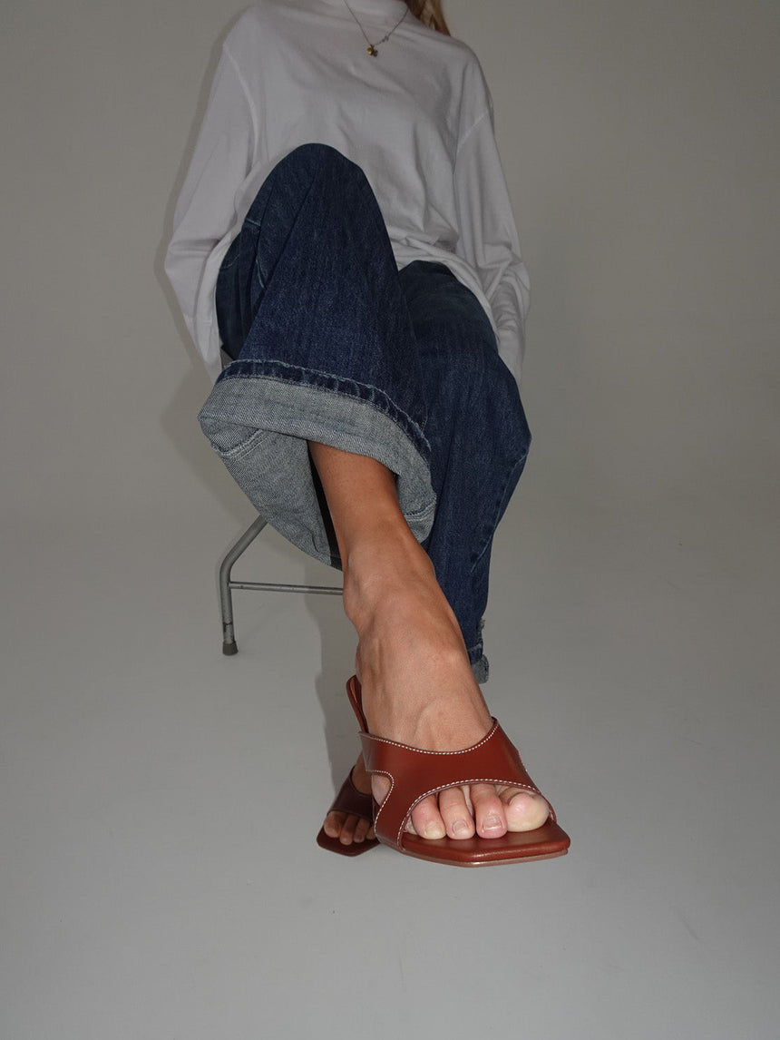 Bridget sandaler med hæl - Brun