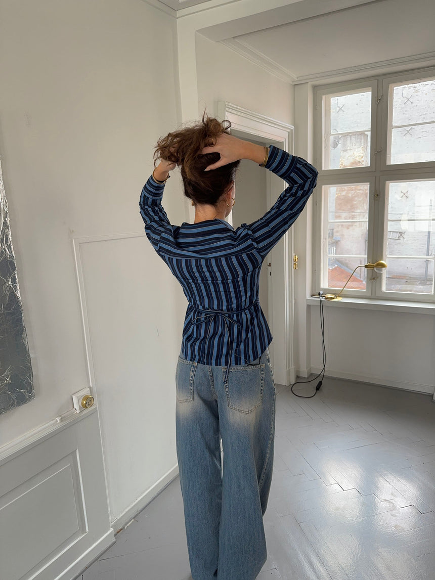 Alberte figursyet skjorte med striber - Mørkeblå/Sort