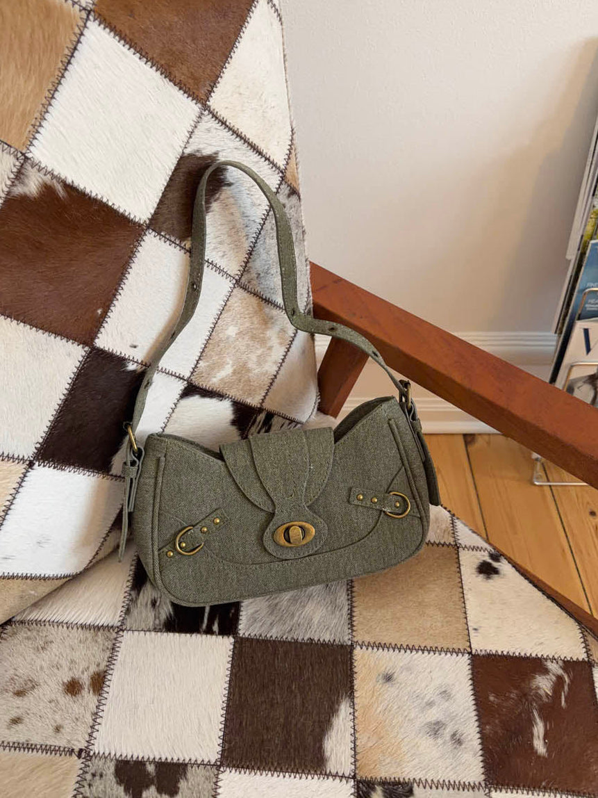 Alessia skuldertaske med detaljer - Grøn