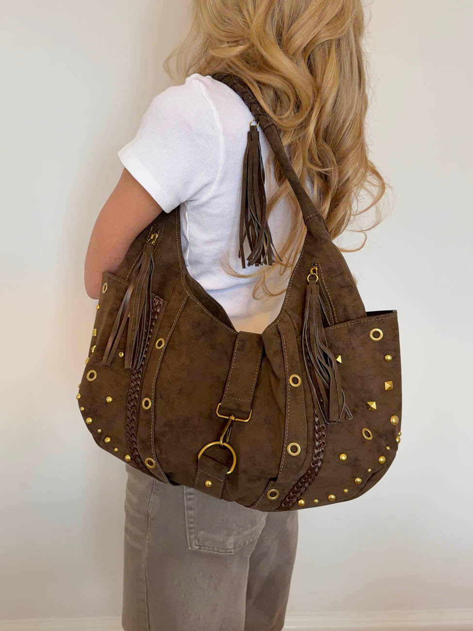 Valentina skuldertaske med nitter - Brun