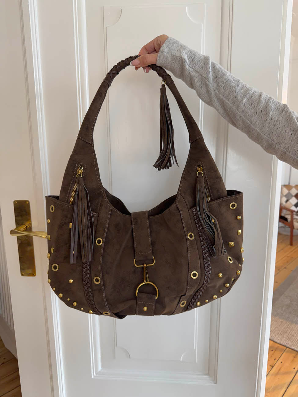 Valentina skuldertaske med nitter - Brun