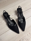 Suzanne slingback hæle med detaljer - Sort