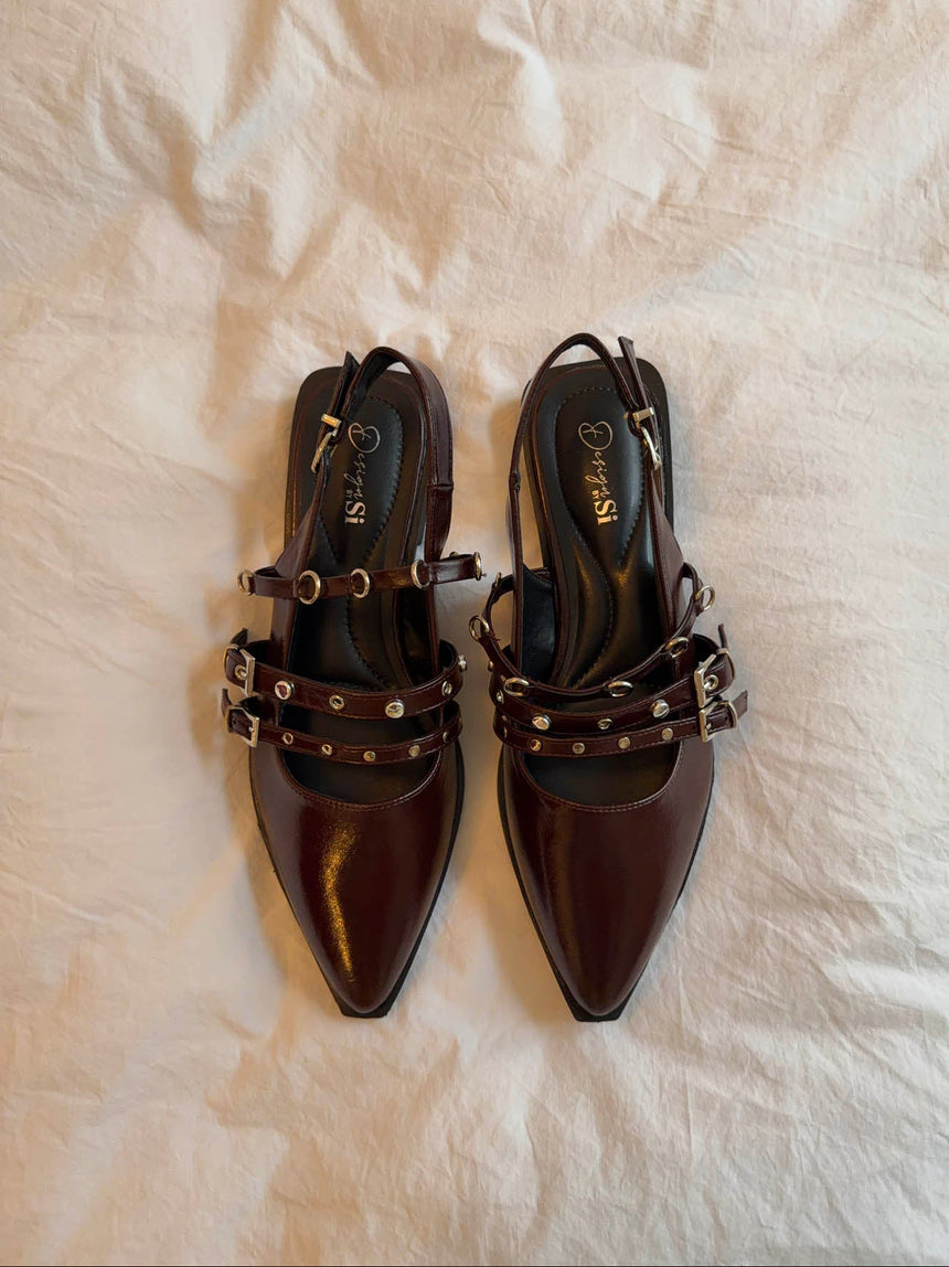 Saga slingback sandaler med spændedetaljer - Mørkerød