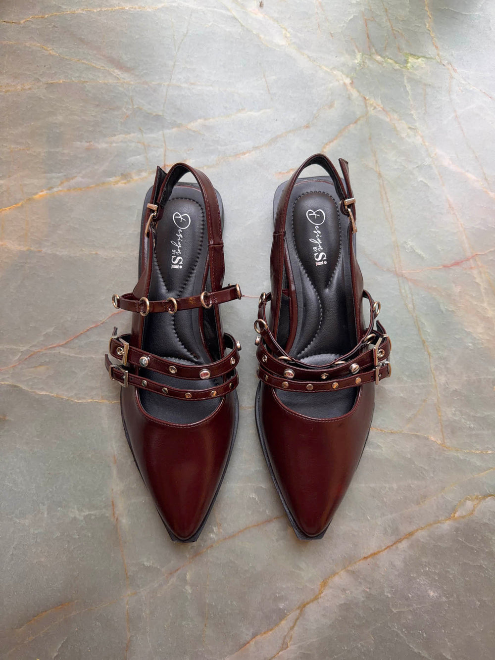 Saga slingback sandaler med spændedetaljer - Mørkerød