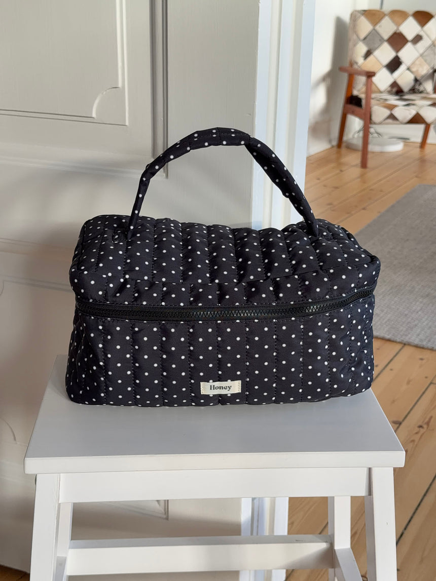 Honey stor polkaprikket toilettaske med hank - Sort/hvid