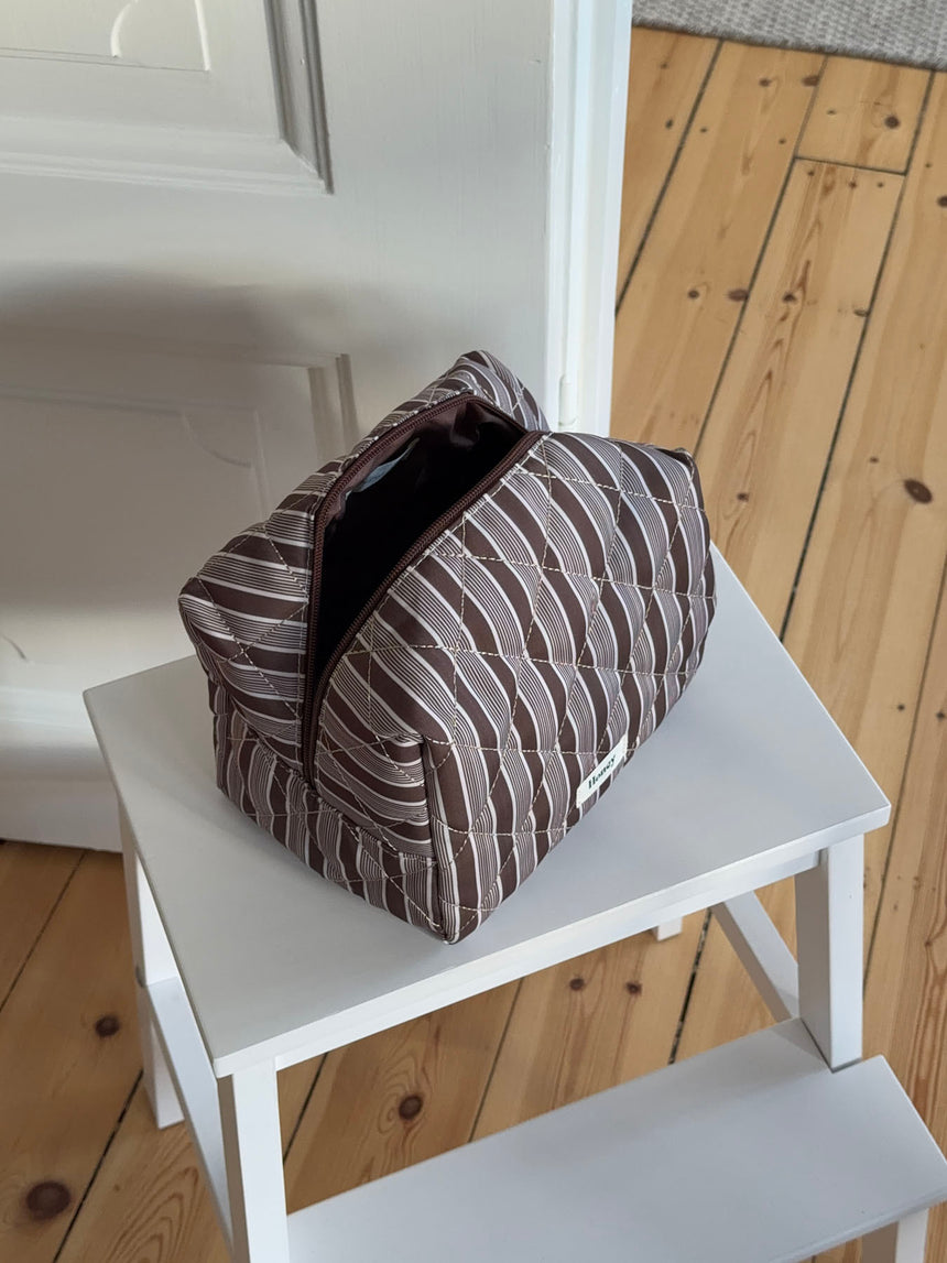 Honey stor toilettaske med striber - Brun/hvid